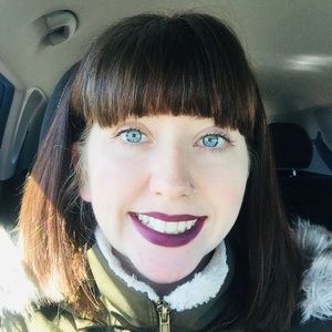 Meet your Posher, Tonia